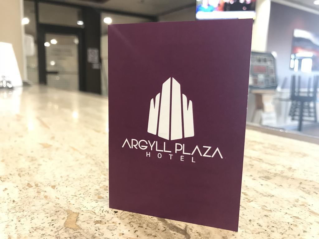 Argyll Plaza Hotel Едмънтън Екстериор снимка